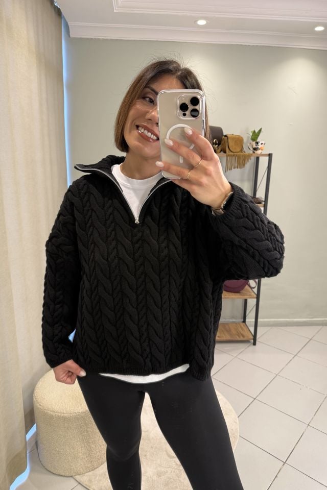 Saç Örgülü Fermuarlı Oversize Kazak Siyah