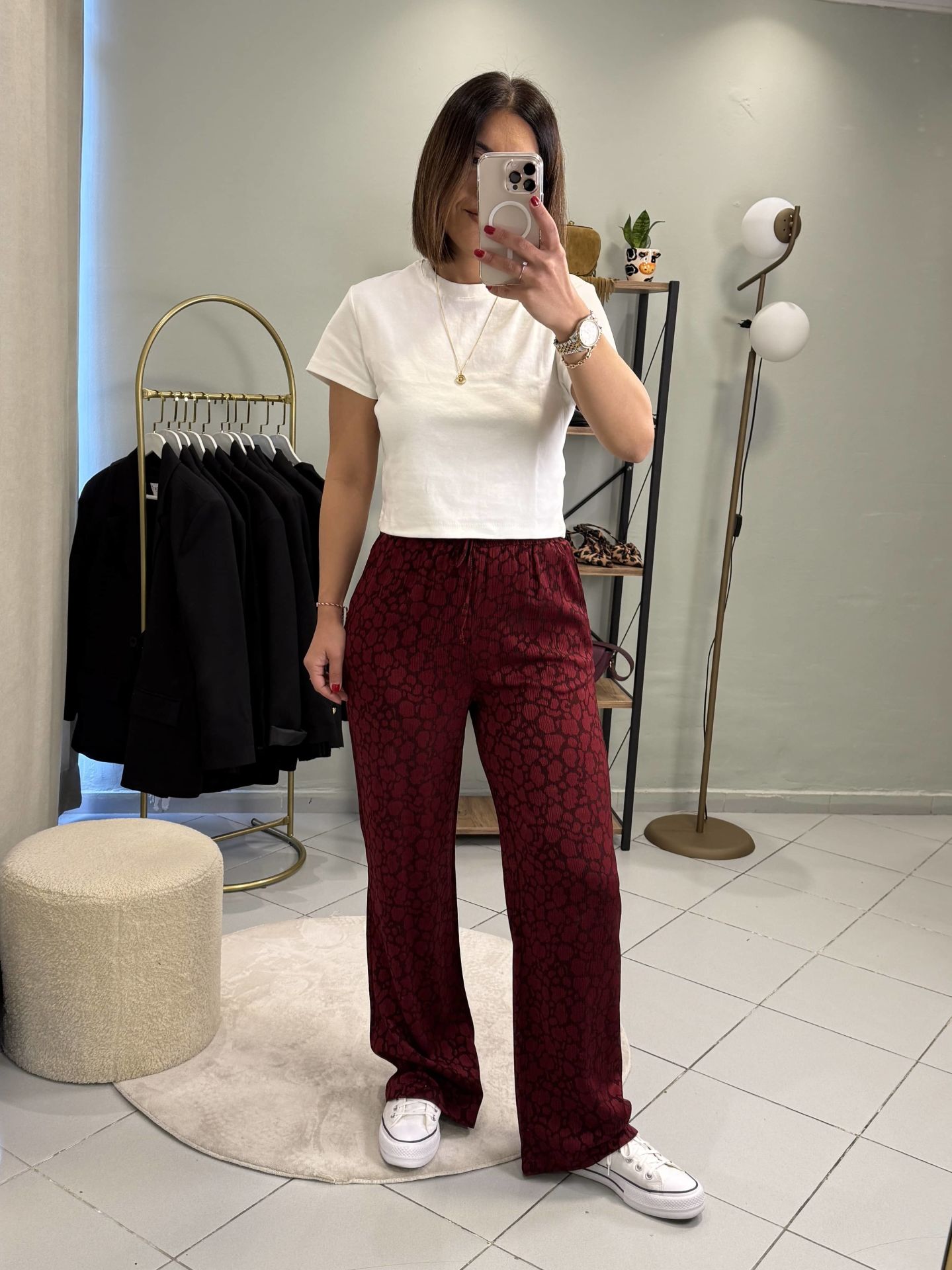 Beli Bağcıklı Leopar Desenli Pantolon Bordo