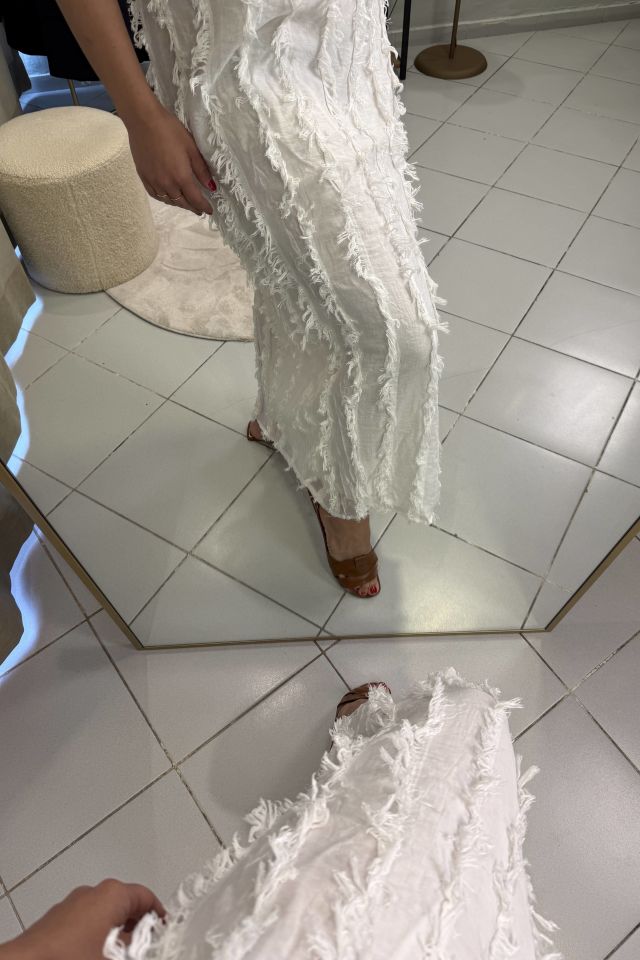 Halter Yaka Püskül Detaylı Maxi Elbise Beyaz