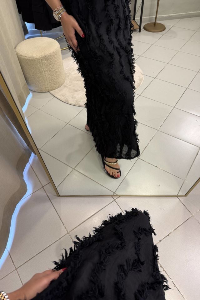 Halter Yaka Püskül Detaylı Maxi Elbise Siyah