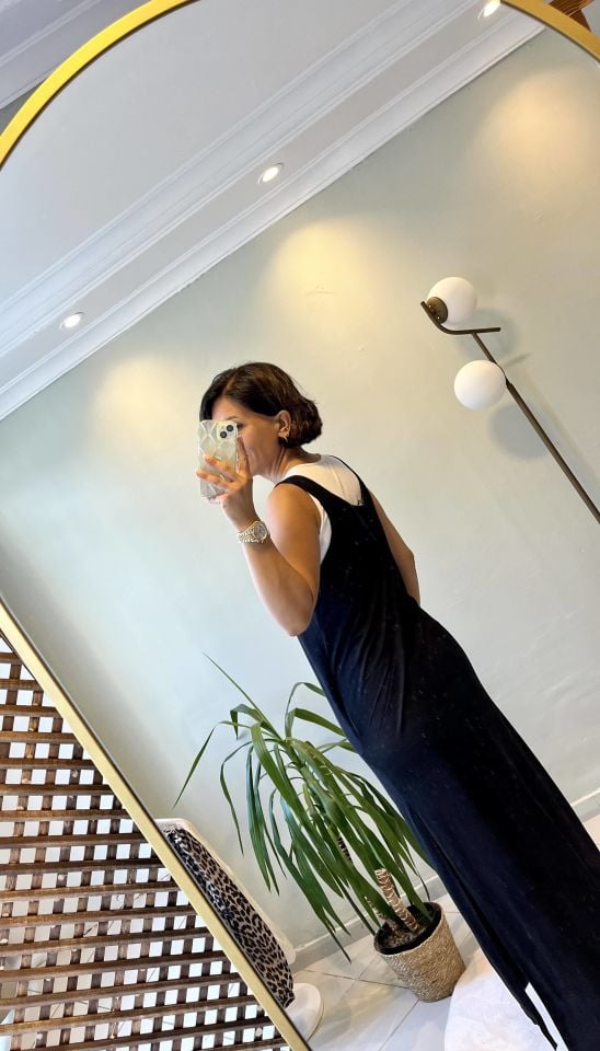 Yırtmaçlı Siyah Beyaz İkili Elbise