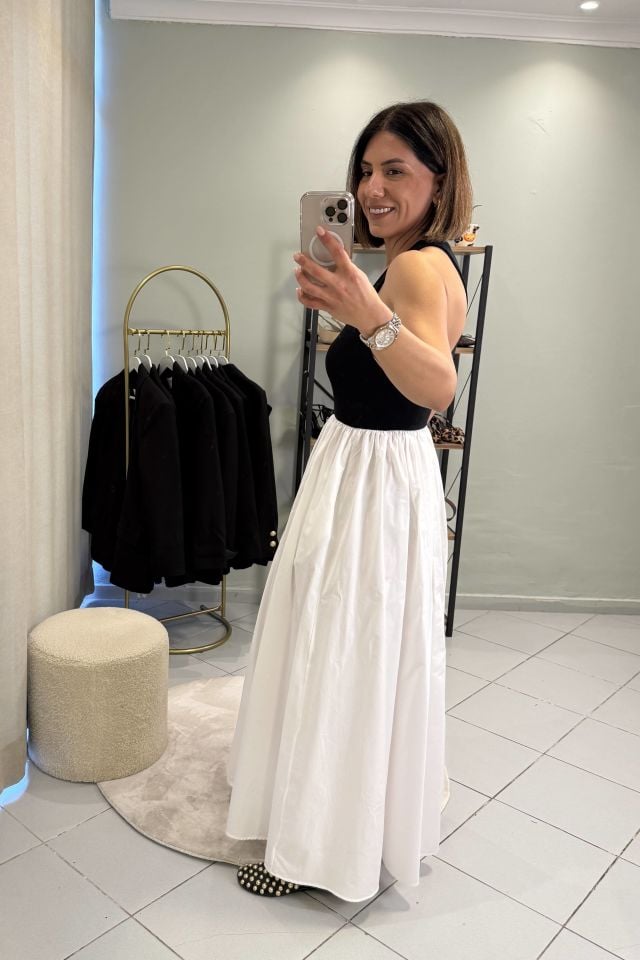 Halter Poplin Etekli Siyah Beyaz Elbise