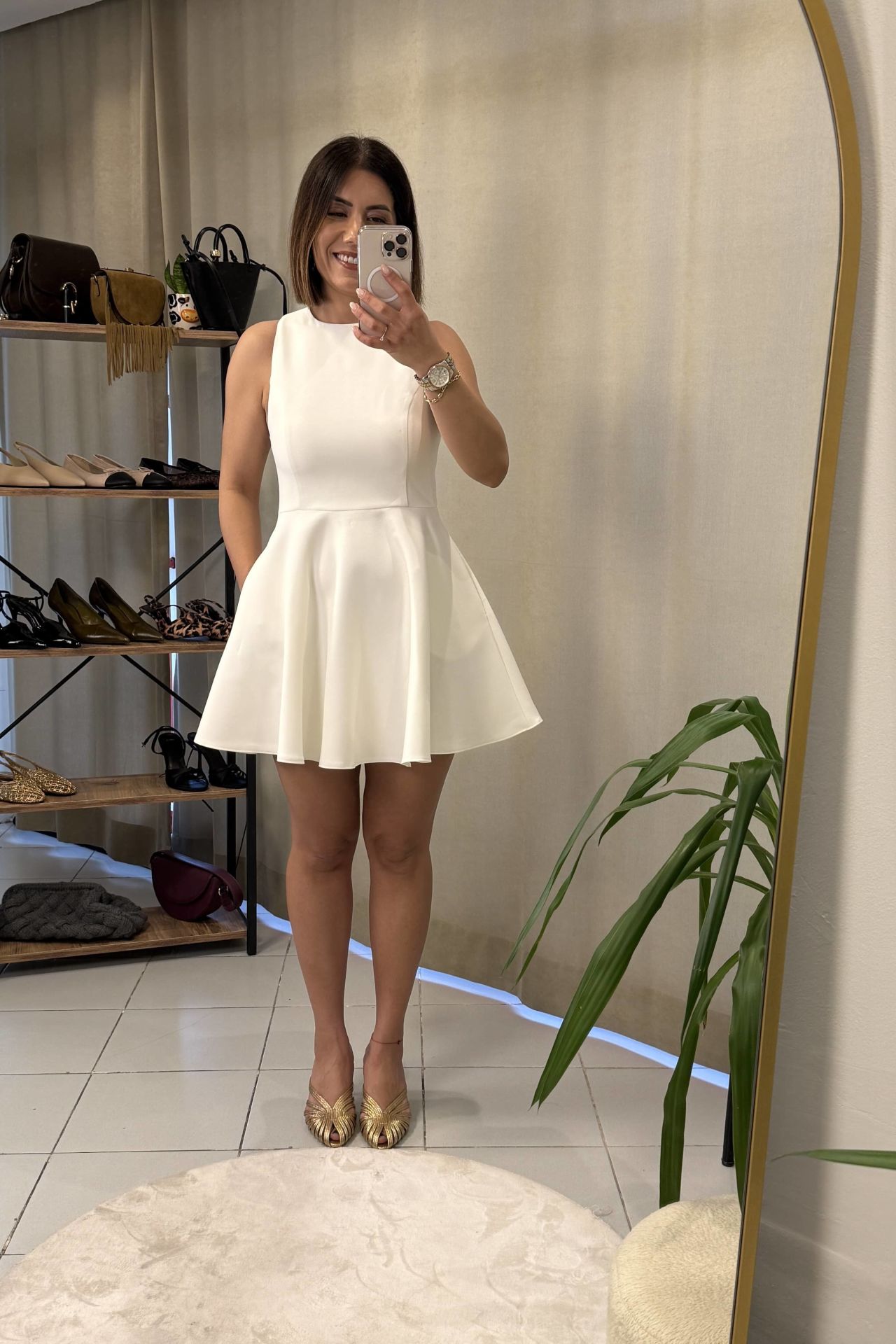 Volanlı Mini Elbise Beyaz