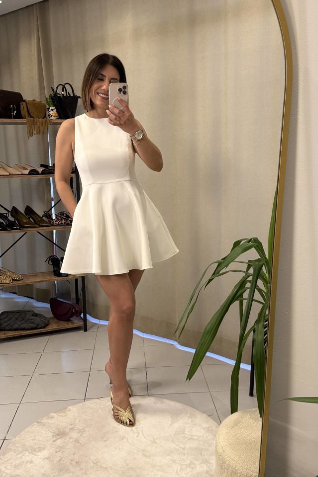 Volanlı Mini Elbise Beyaz
