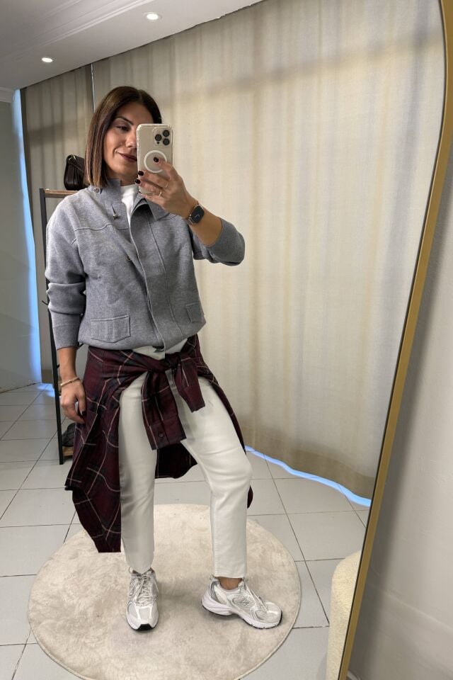 Dik Yaka Gold Düğme Hırka Gri