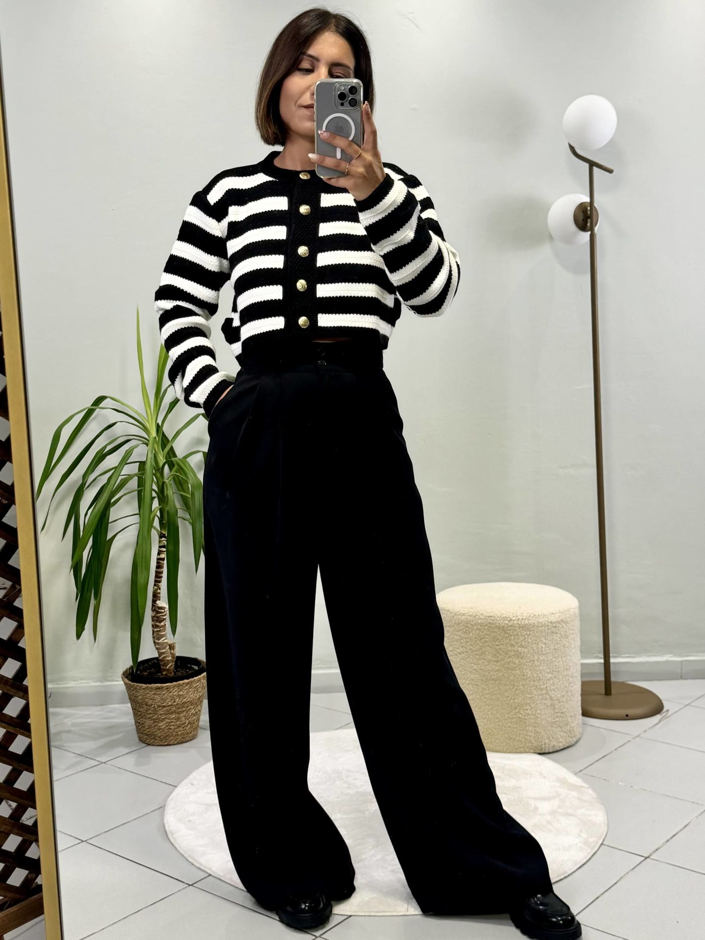 Krep Kumaş Çift Düğmeli Bol Paça Palazzo Pantolon Siyah