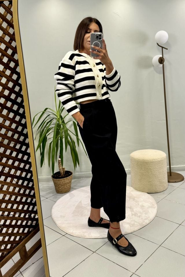 Pileli Havuç Model Bileği Düğmeli Pantolon Siyah