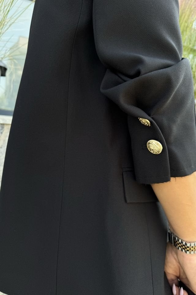 Gold Düğmeli Dikiş Detaylı Blazer Siyah