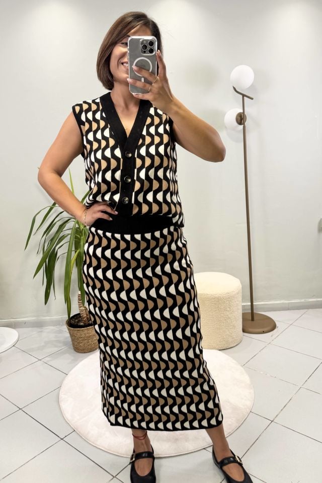 Triko Geometrik Desenli Yelek Etek Takım Siyah